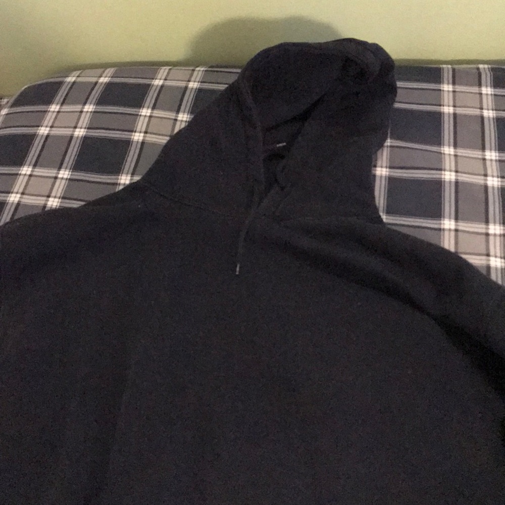 Plain navy blue hoodie - Picture 2 of 4